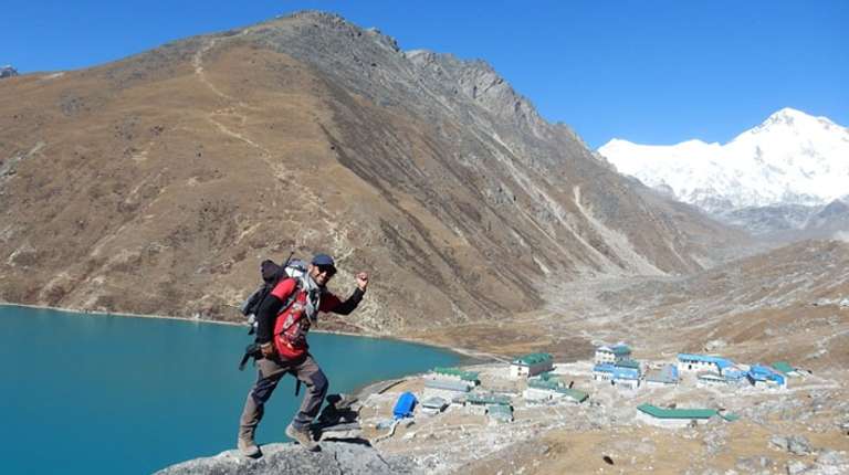Kathmandu Sightseeing Tour: Gokyo + Cho La Pass Trekking Adventure 