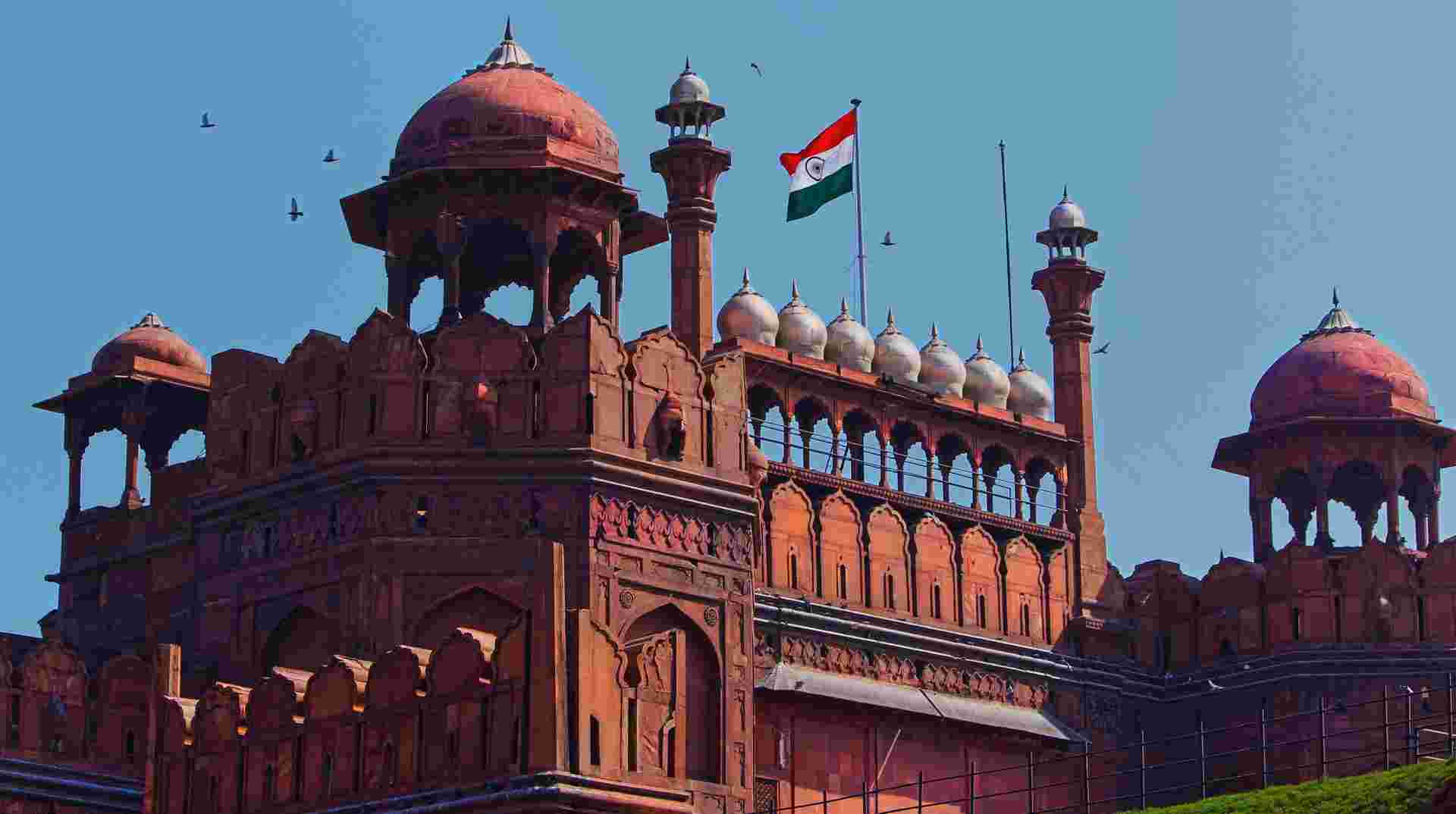 Golden Triangle & Varanasi Tour