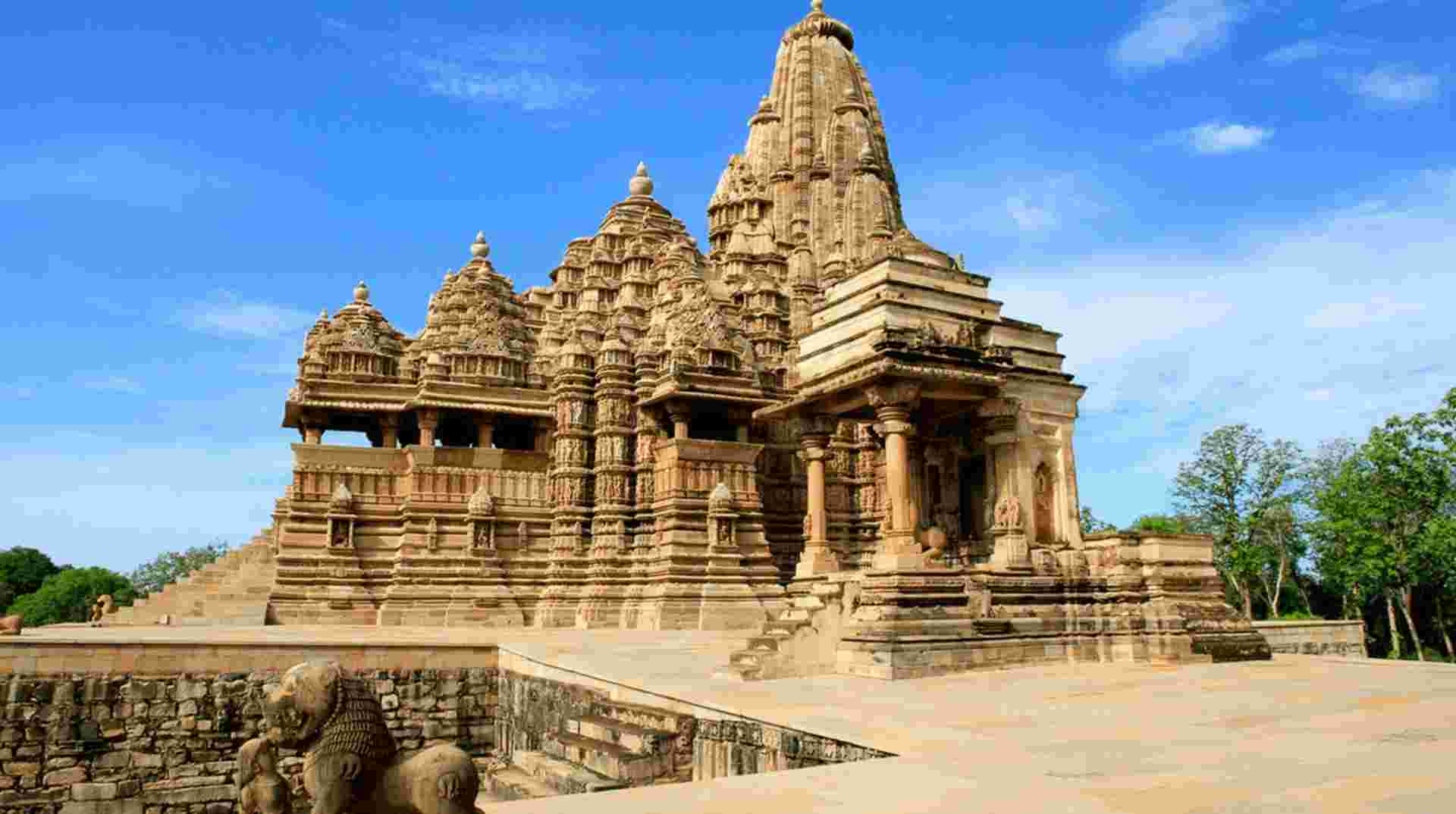 Golden Triangle Tour With Khajuraho & Varanasi