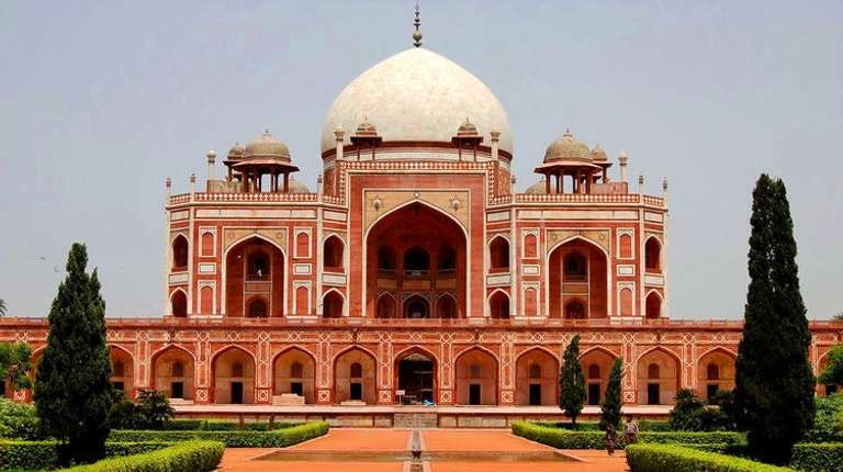 Golden Triangle Tour with Orchha, Khajuraho & Varanasi - 11 days