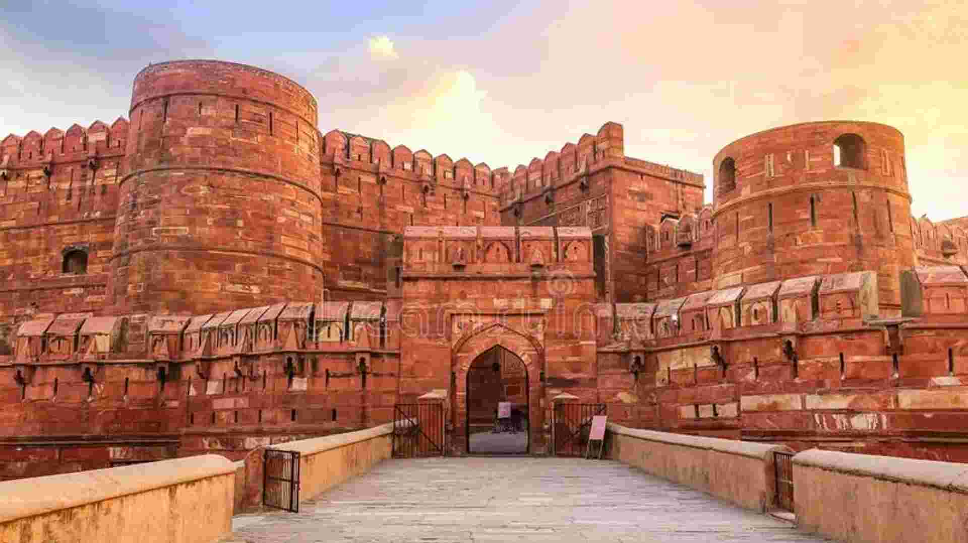 Golden Triangle tour with tiger safari in Ranthambore