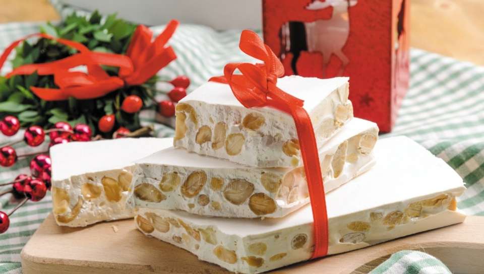 Christmas along the Rhône - Between traditions, historical discoveries, and indulgent moments (port-to-port cruise) - Croisieurope - France - Image 2