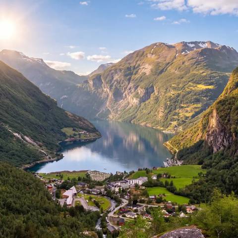 Group Tours: Grand Scandinavia