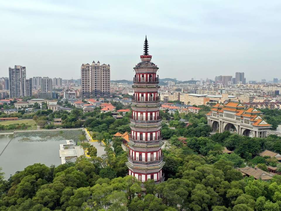 Guangzhou & Foshan City Break (Standard) - 4 days - On The Go Tours - China - Image 3