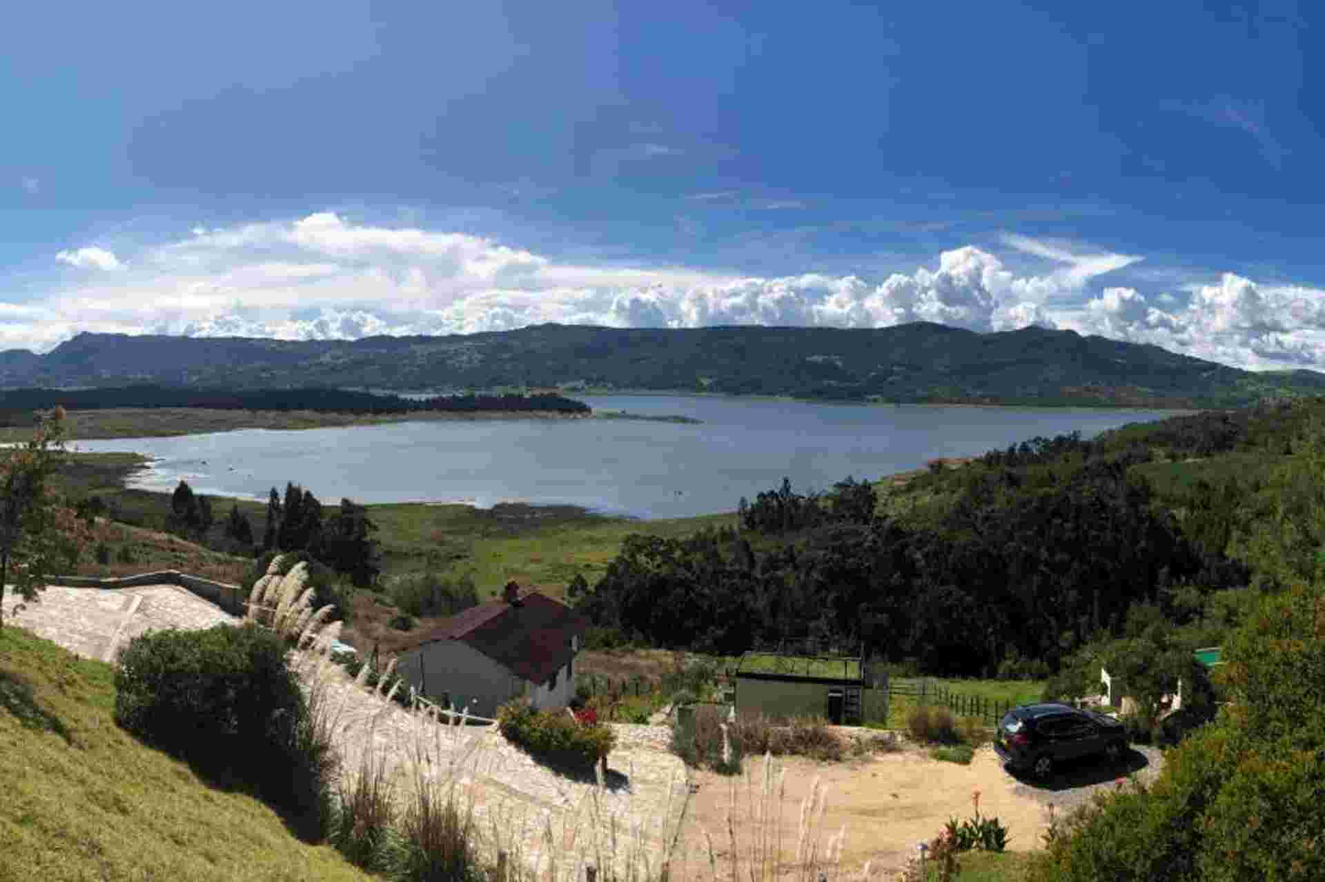 Guatavita & Zipaquira Group Tour