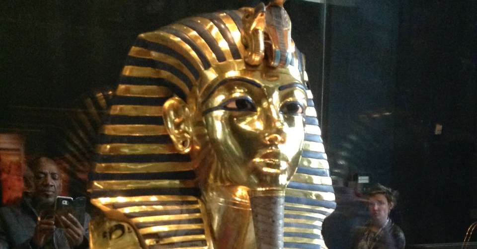 Guided Cairo Tours Visiting Egyptian Museum - Emo Tours - Egypt - Image 4