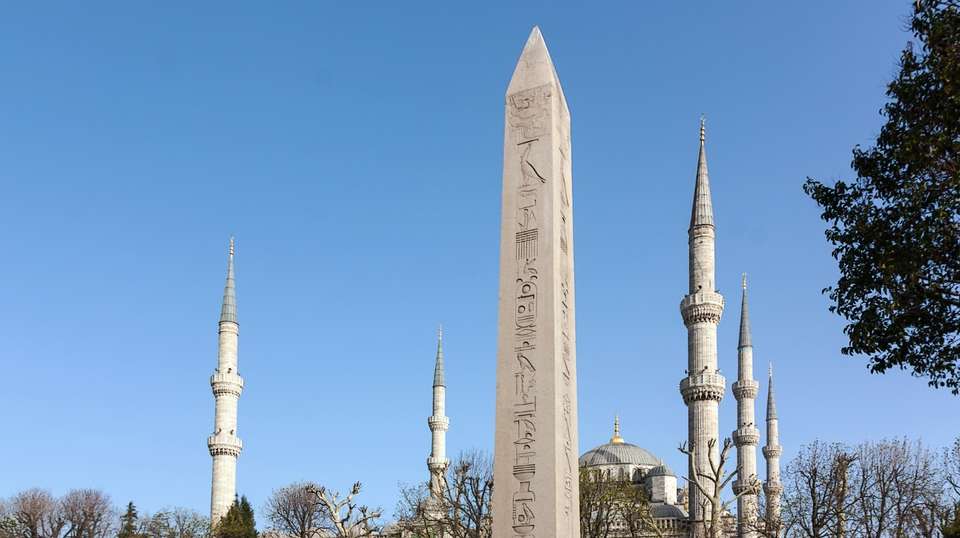 Private Full Day Guided Highlights of Istanbul Tour - Smart Turkey Tours - Turkey - Image 7