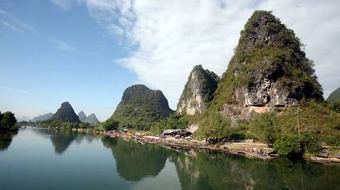 Guilin Li River Cruise And Yangshuo Countryside Day Tour - July 2027