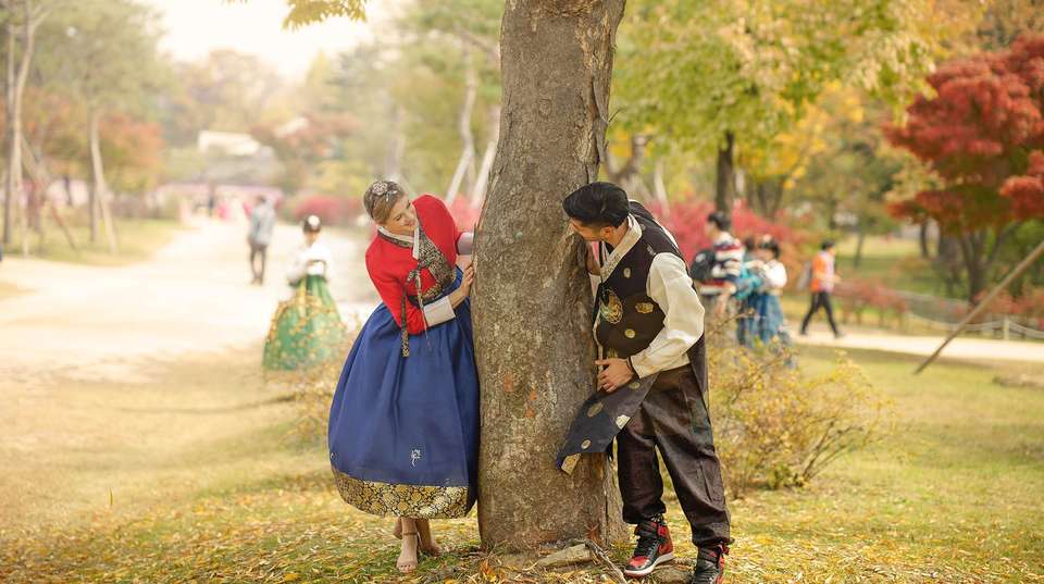 Gyeongbokgung Hanbok PhotoShoot - Hab Korea - South Korea - Image 7