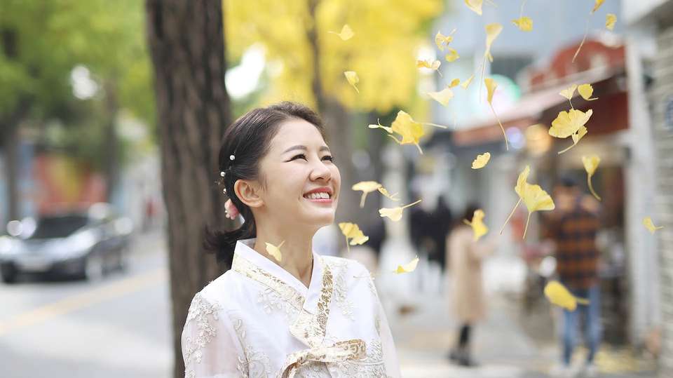 Gyeongbokgung Hanbok PhotoShoot - Hab Korea - South Korea - Image 8