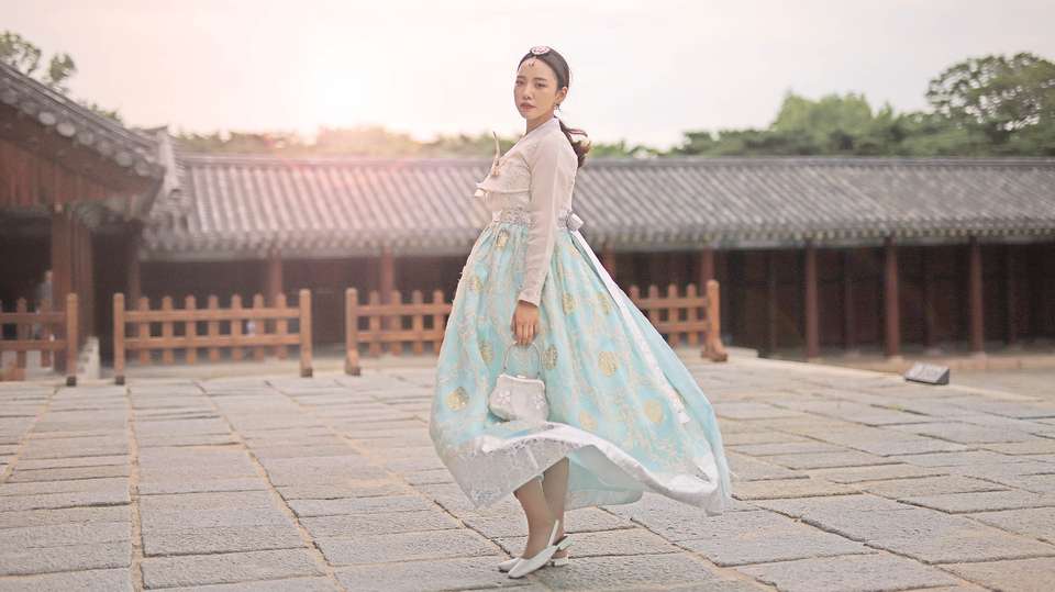 Gyeongbokgung Hanbok PhotoShoot - Hab Korea - South Korea - Image 14