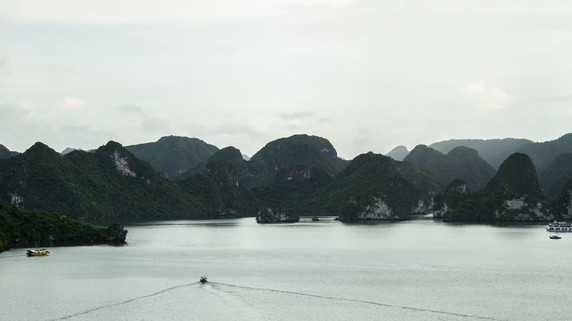 Image 4 of 4