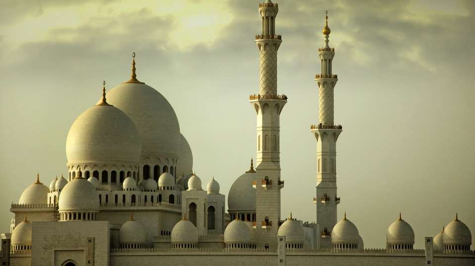Half Day Abu Dhabi City Tour - Vootours Tourism Llc - UAE - Image 1