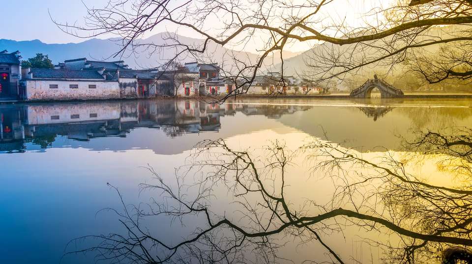 Half Day Group Tour to Hongcun Village from Huangshan - Top China Travel - China - Image 1