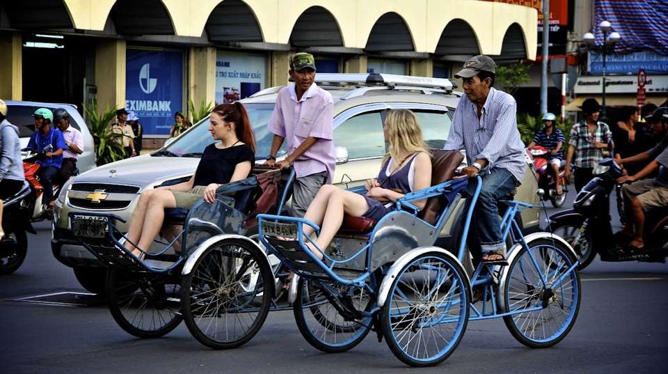 Half-Day Ho Chi Minh City China Town Tour By Cyclo - undefined - Image 1