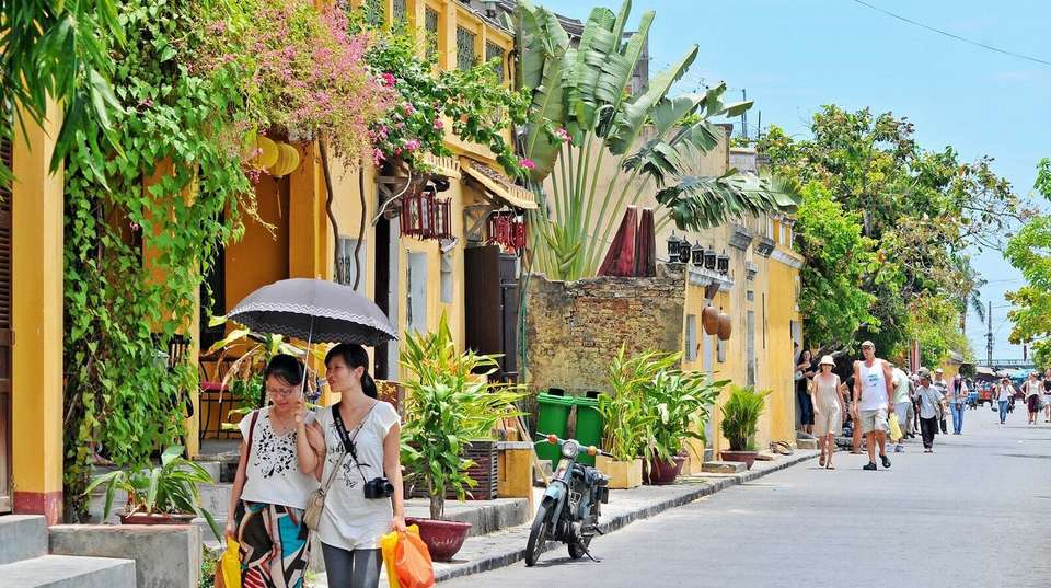 Half-day Hoi An Ancient Town Walking Tour - undefined - Image 4