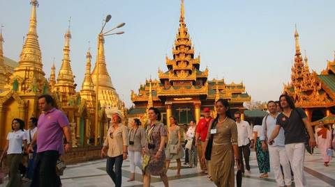Half Day Siem Reap City Tour By Jeep - March 2027