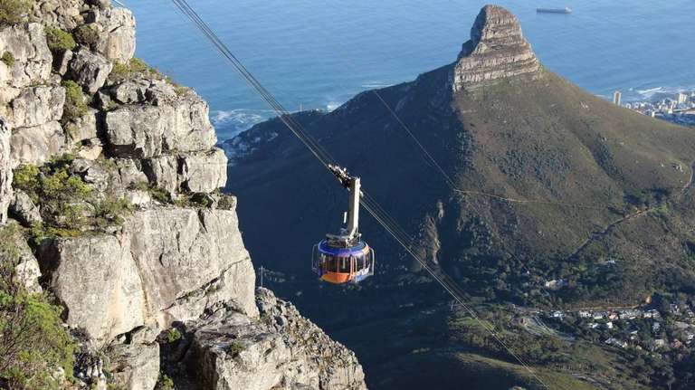 South Africa Sightseeing Tour: Half Day Table Mountain & City Tour