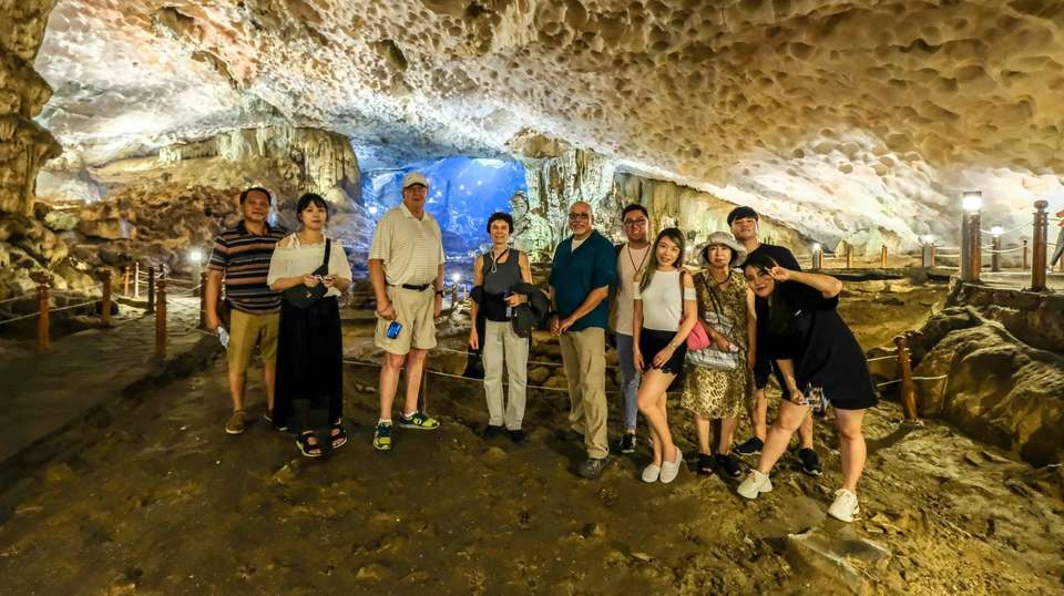 Halong 1 day on 4-star Cruise with transfer & lunch - Go Asia Travel - Vietnam - Image 7