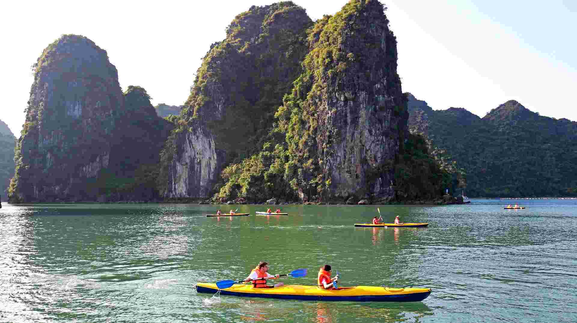 Halong Bay to Lan Ha Bay on Luxury Cruise
