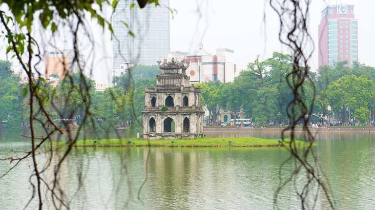 Hanoi Rickshaw, cycle or local transport Tour: Hanoi At A Glance