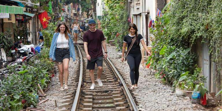Hanoi Escape: Night Life, City Vibes & Bia Hoi Corner trip - alternative tour available