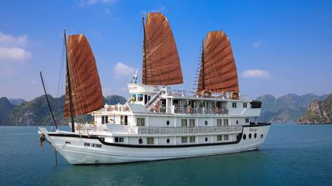 Hanoi – Halong 4 Days Overnight On Board - September 2027