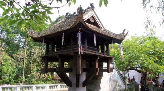 Image 2 of 6