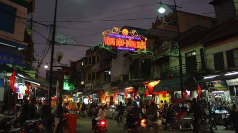 Hanoi Night Street Food And Water Puppet Show - September 2026