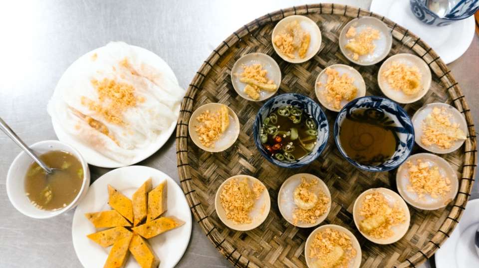 Hanoi Nights Food Vespa Tour - Legend Travel Group - Vietnam - Image 3