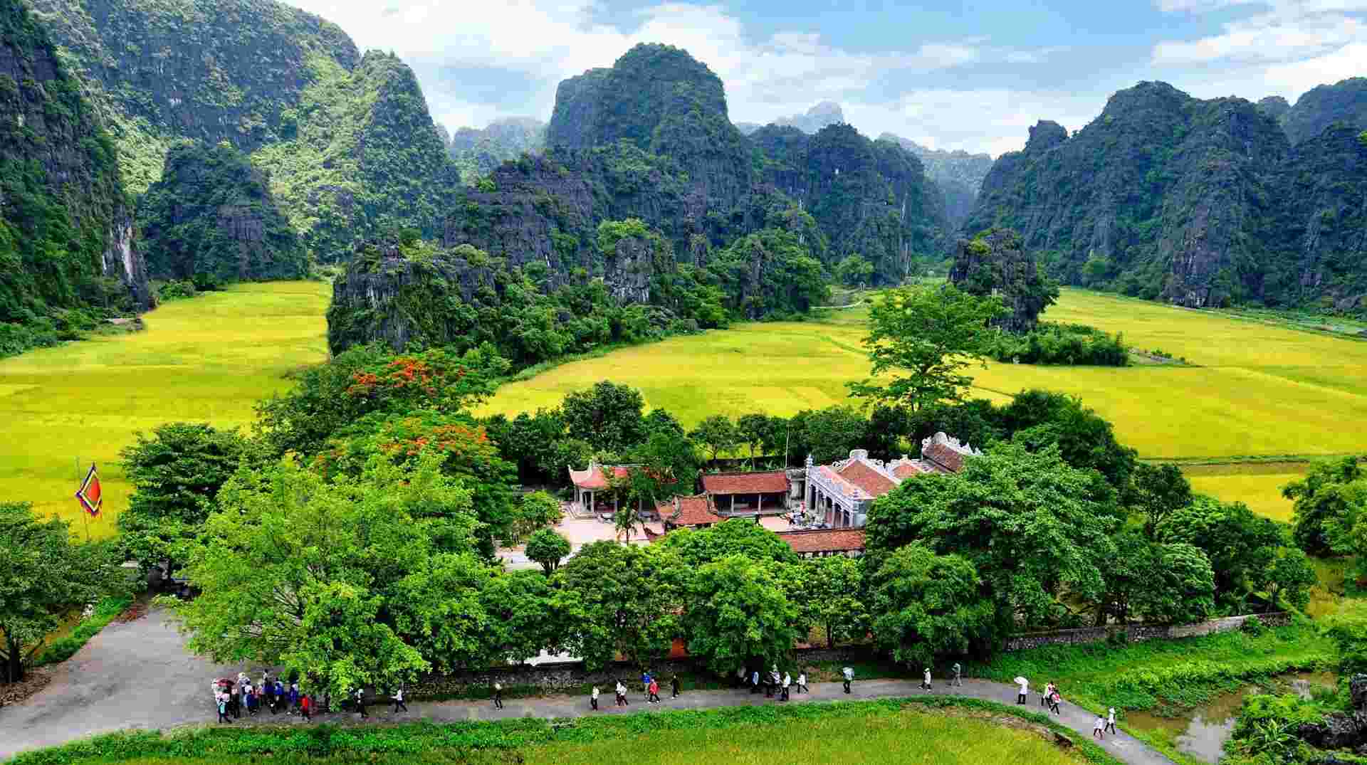 Hanoi - Ninh Binh - Halong - 4 Days