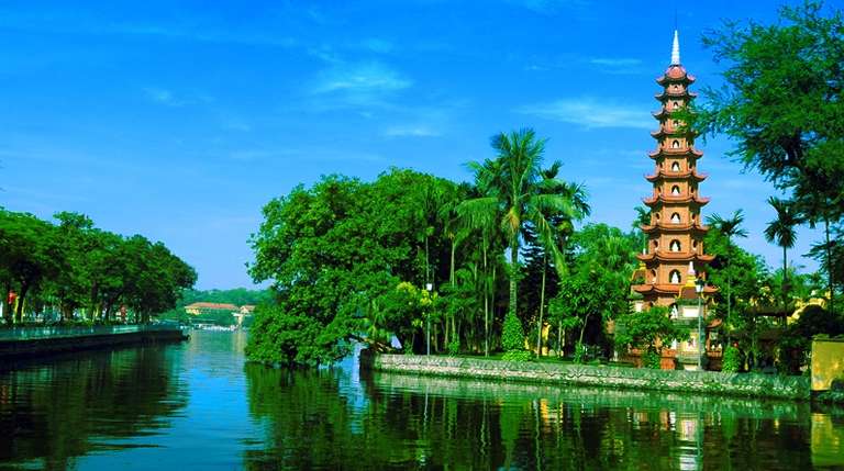 Hanoi Rickshaw, cycle or local transport Tour: Hanoi on a Tricycle