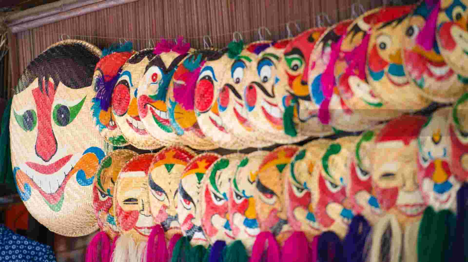 Hanoi Rickshaw and Water Puppet Show