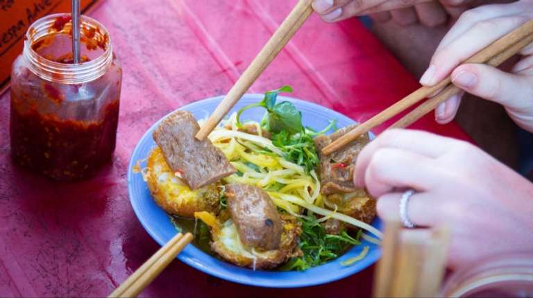 Hanoi Street Food Discovery trip - alternative tour available