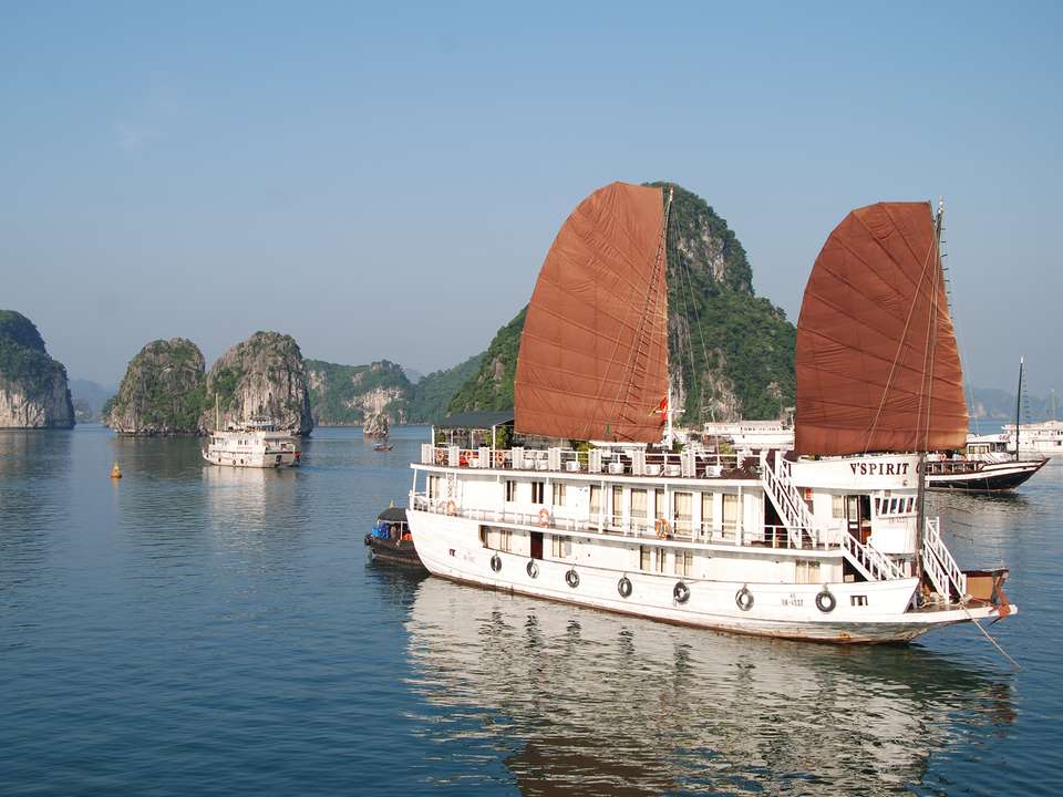 Hanoi to Hoi An - 8 days - On The Go Tours - Vietnam