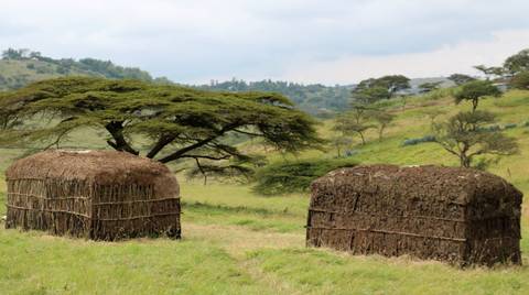 Heroes & Heroines Of Kenya - Winter Tours