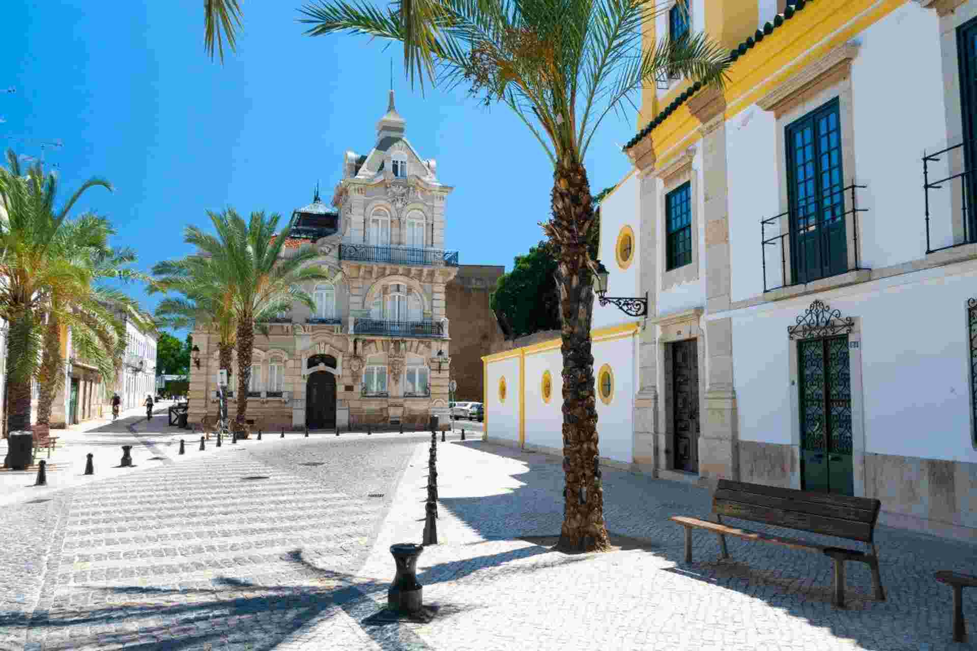 Hidden Secrets Of Algarve & Alentejo, Self-drive