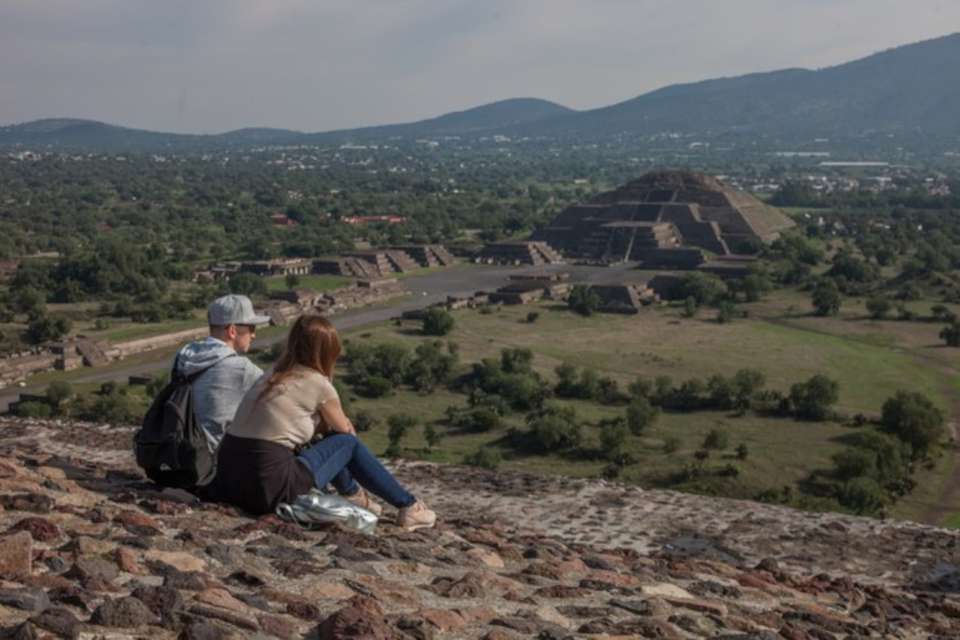 Teotihuacan Private Day Trip with Homemade Meal and Local Artisans - Bamba - Mexico - Image 1