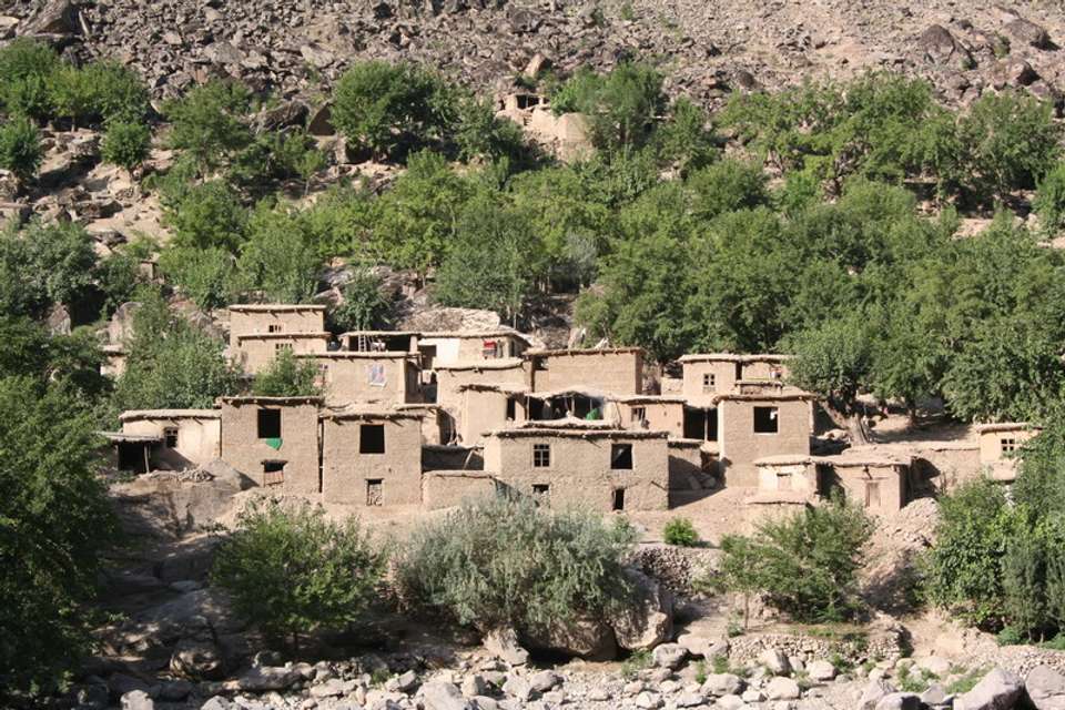 High Pamir Adventure - undefined - Image 2