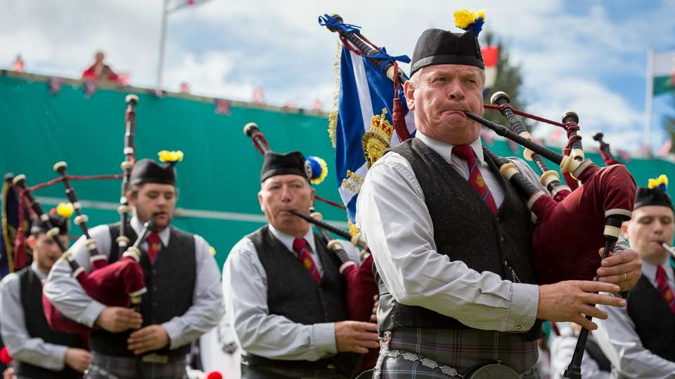 Highland Games - Haggis Adventures - Scotland