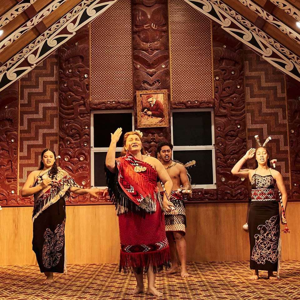 Highlights of Australia and New Zealand - Aat Kings - Australia - Image 3