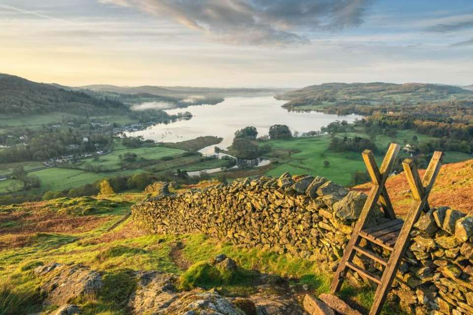 Highlights of Britain - undefined - Image 1