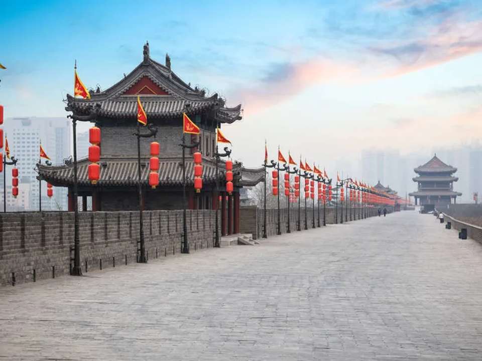 Highlights of China - Hong Kong to Beijing - undefined - Image 5