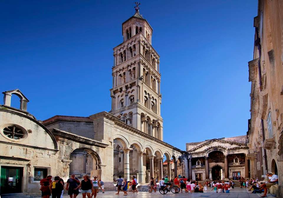 Highlights of Croatia Bosnia and Slovenia - Indus Travels - Croatia - Image 4