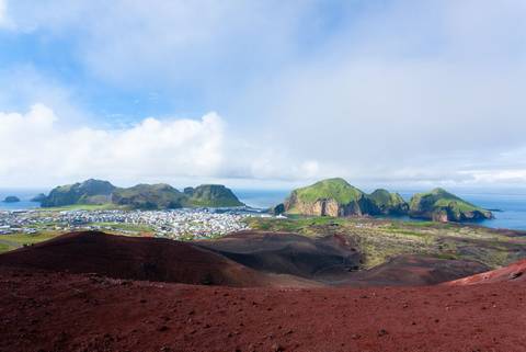 Europe Eco Tours: Highlights Of Iceland (ocean Victory)