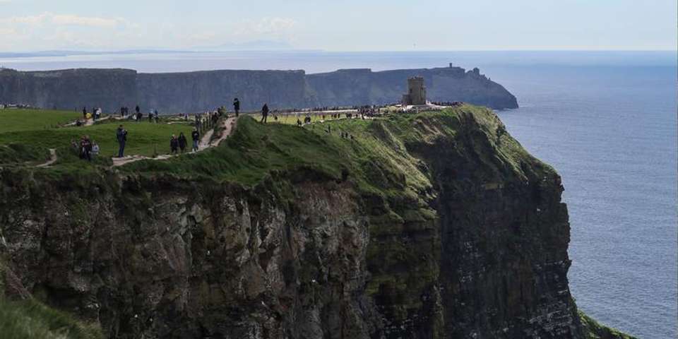 Highlights of Ireland - G Adventures - Ireland - Image 1