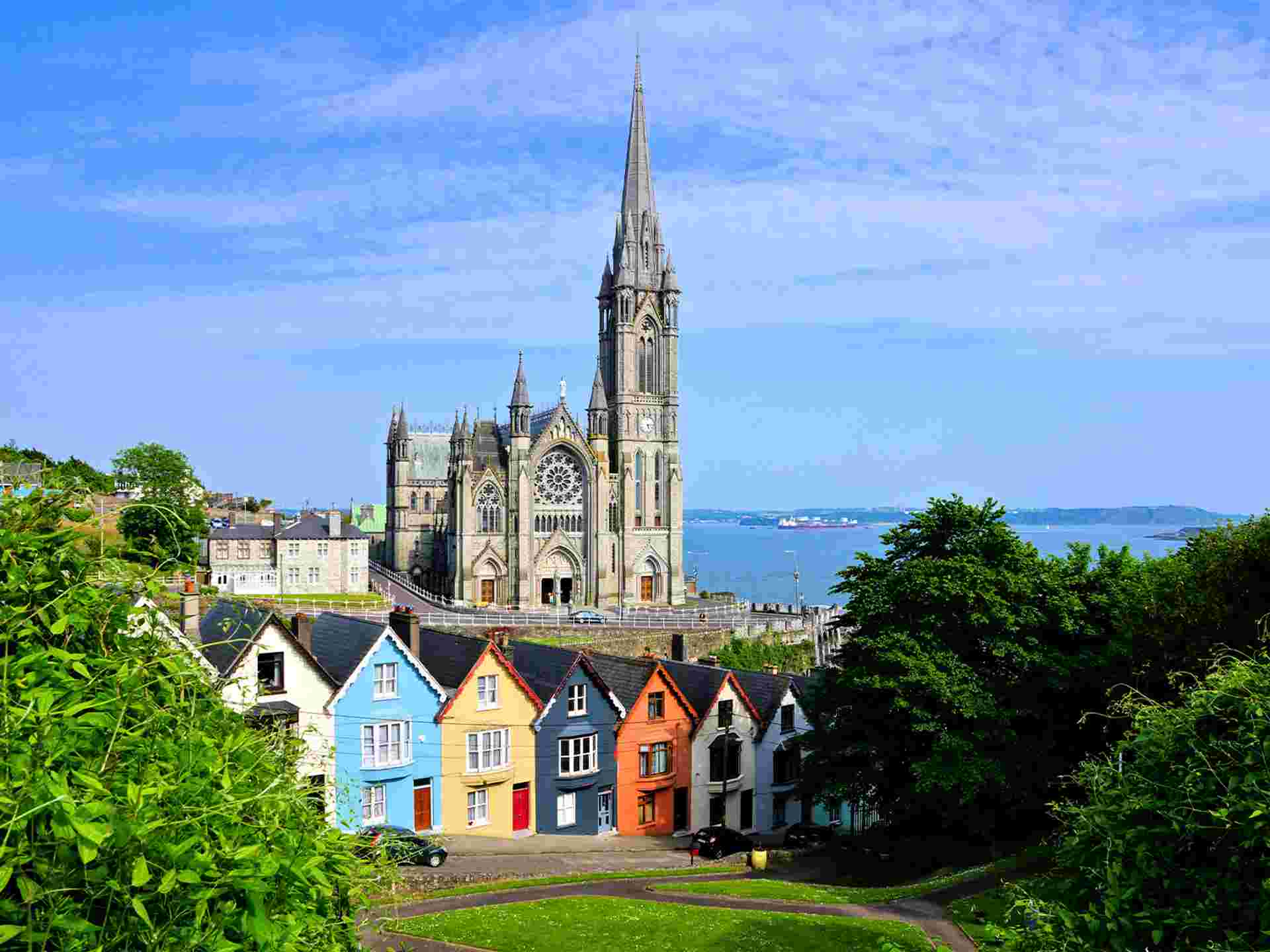 Highlights of Ireland & Islands - 7 days