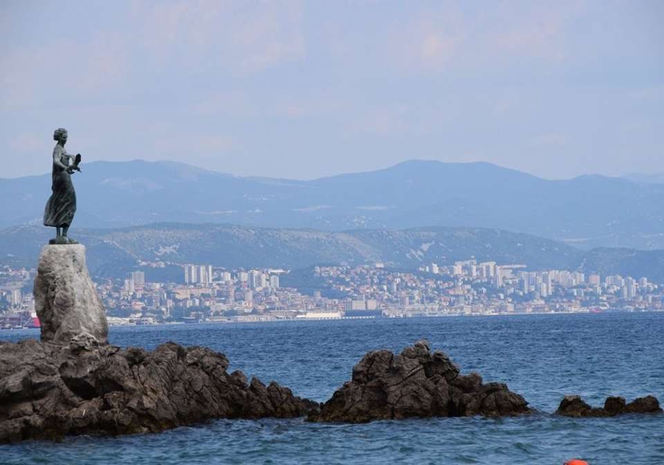 Highlights of Istanbul Croatia Bosnia and Slovenia - undefined - Image 9