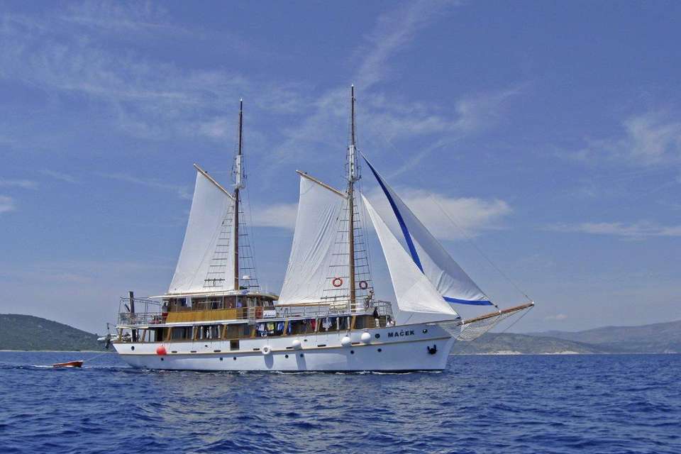 Highlights Of Kvarner To North Dalmatia Cruise (superior Boat Category) - Destination Services - Croatia - Image 13
