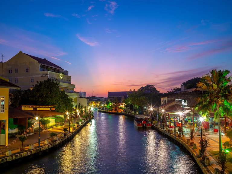 Highlights of Malaysia - 10 days trip - alternative tour available